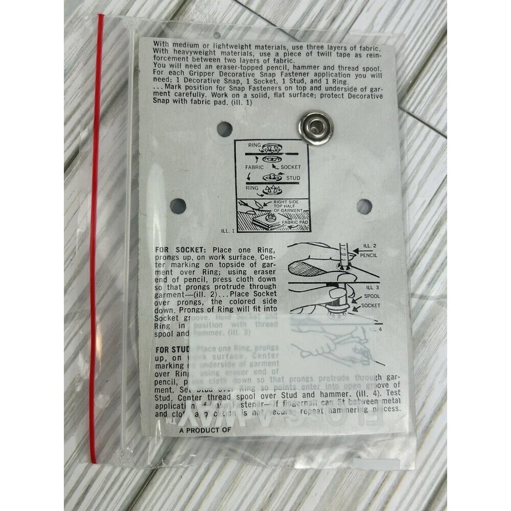 Vintage White Pearl Snaps SQUARE Snap Fasteners Replacement Notions NOS Set Of 2